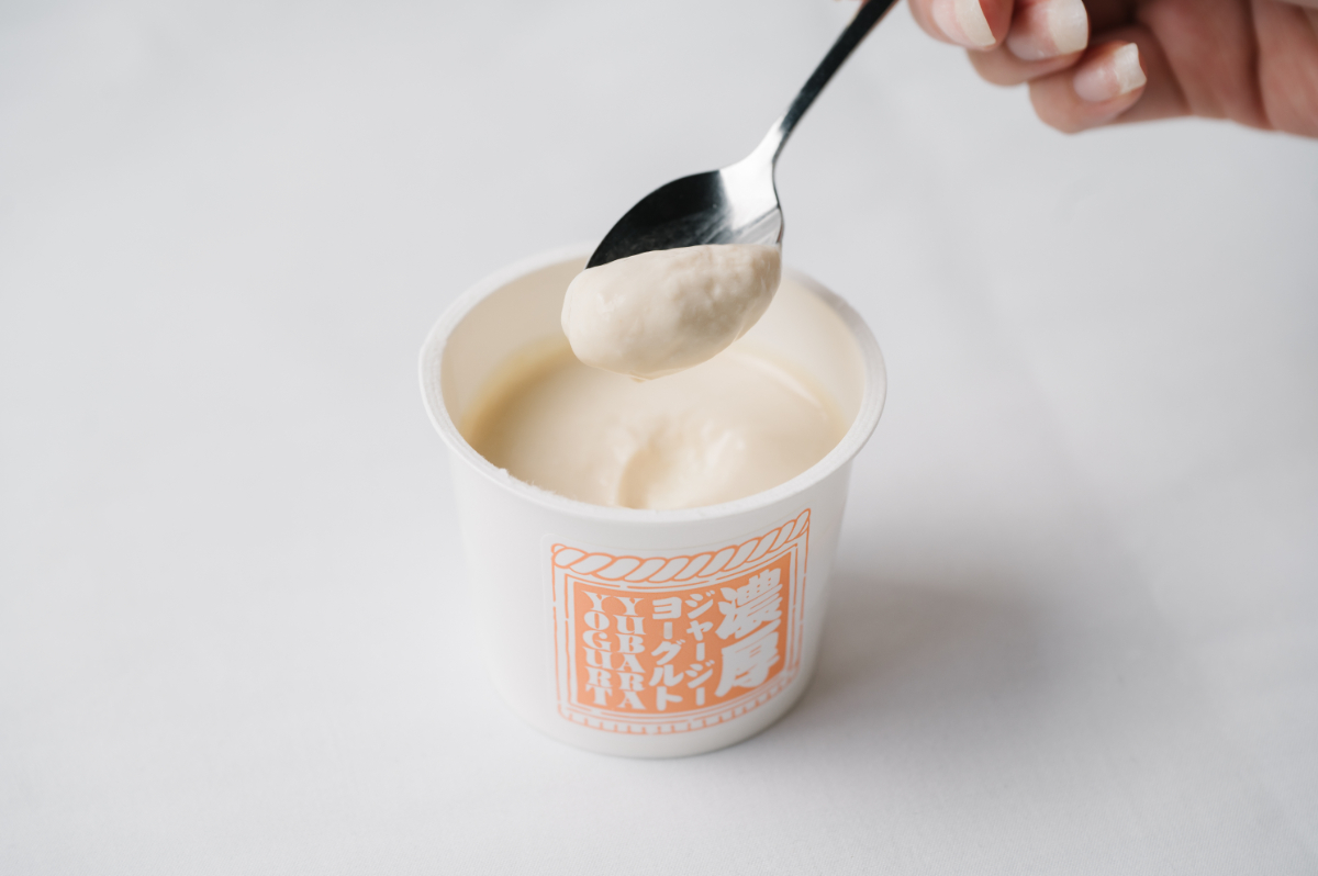 濃厚ジャージーヨーグルト 自家製練乳｜湯原温泉カフェ 湯原ヨーグルト